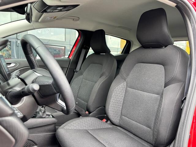 Renault CLIO 1.0 TCe Zen Navi