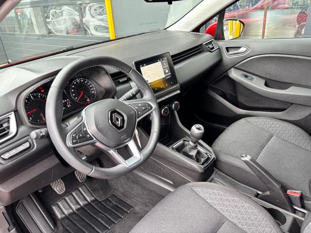 Renault CLIO 1.0 TCe Zen Navi