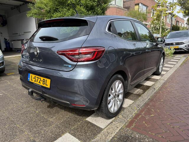Renault CLIO 1.6 E-Tech Hybrid 140 Intens