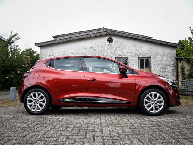 Renault CLIO 0.9 TCe Intens Keurig-Onderh. BOVAG-Garantie. NL-Auto