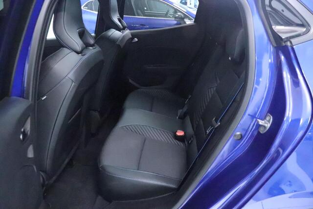 Renault CLIO 1.0 TCe 90 GPF esprit Alpine | 360° Camera | Climate control | Sportstoelen | 17"Lichtmetaal |