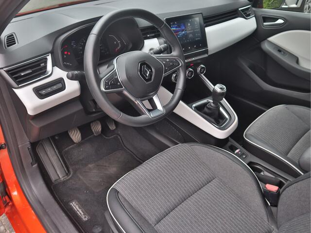 Renault CLIO 1.0 TCe 90 Techno | Cruise Control | LED | Climate Control | Parkeersensoren | Trekhaak