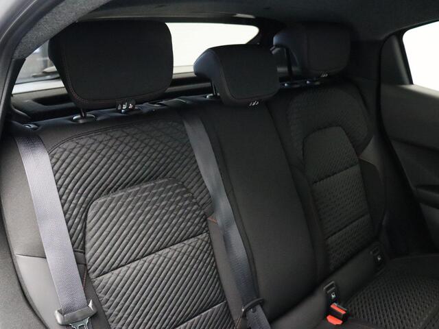 Renault CLIO Hybrid 160pk techno | Vijf jaar garantie | Stoelverwarming | 18" lichtmetalen velgen | 360 graden camera |