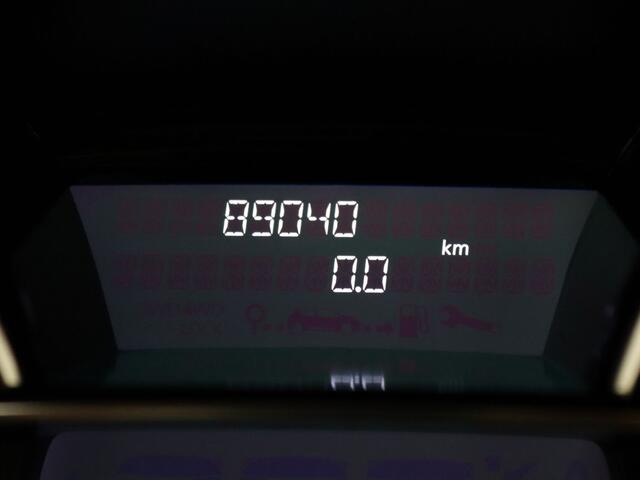 Renault CLIO Estate TCe Limited 90pk Airco | Cruise | Parkeersens. achter