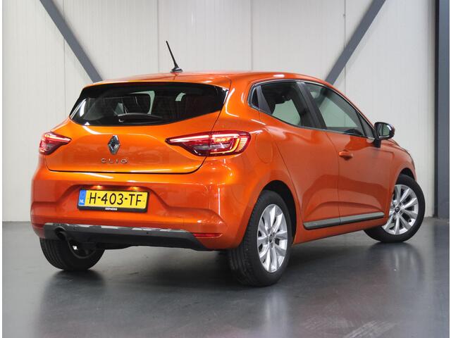 Renault CLIO 1.0 100PK TCe Intens | 1ste eigenaar | AppleCarplay/AndroidAuto | StoelVerwarming | Keyless | Radio/DAB | Bluetooth | LED | Climate Control | Isofix | Parkeersensoren | Start/stop systeem | NL AUTO! |