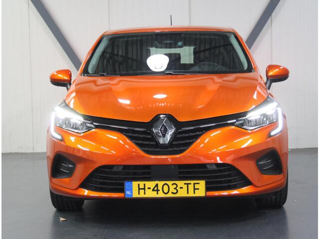 Renault CLIO 1.0 100PK TCe Intens | 1ste eigenaar | AppleCarplay/AndroidAuto | StoelVerwarming | Keyless | Radio/DAB | Bluetooth | LED | Climate Control | Isofix | Parkeersensoren | Start/stop systeem | NL AUTO! |