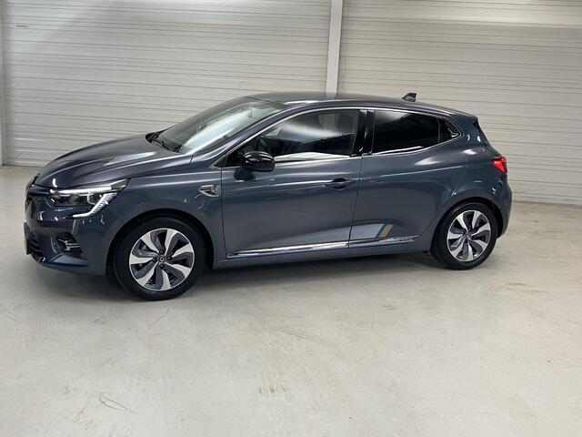 Renault CLIO 1.6 E-Tech Hybrid 140 Serie Limitee E-TECH Climate control / Trekhaak /incl. Winterset met wiel doppen / Navigatie / Applecarplay of Android auto /