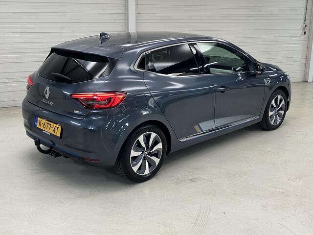 Renault CLIO 1.6 E-Tech Hybrid 140 Serie Limitee E-TECH Climate control / Trekhaak /incl. Winterset met wiel doppen / Navigatie / Applecarplay of Android auto /