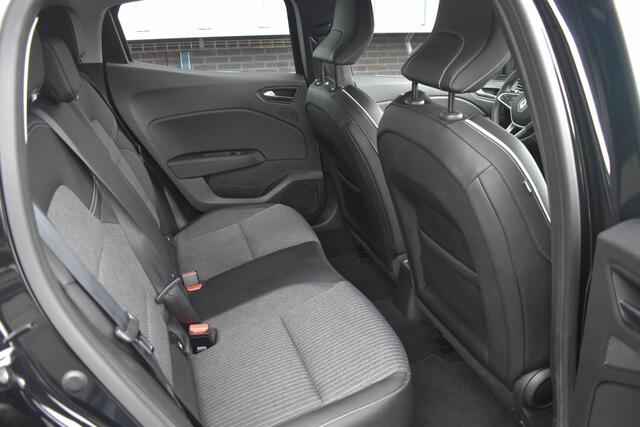 Renault CLIO 1.0 TCe Intens FACELIFT | Carplay | PDC | Lane Assist | Half Leder