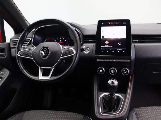 Renault CLIO 1.0 TCe Intens | Cruise control | Climate control | Achteruitrijcamera | Lichtmetalen velgen 17'' | Apple carplay / Android auto |