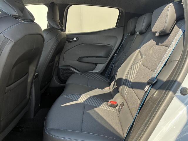 Renault CLIO 1.6 E-Tech Full Hybrid 145 esprit Alpine / Adaptief Cruise Control / Achteruitrijcamera / Dodehoek Detectie / Apple Carplay & Android Auto / Navigatie /