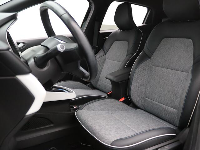Renault CLIO Hybrid 140pk SL E-Tech Camera | Carplay | Trekhaak