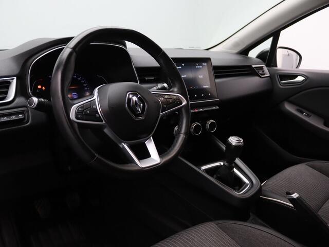 Renault CLIO TCe 100pk Intens Stuur verwarmd | Voorstoelen verwarmd