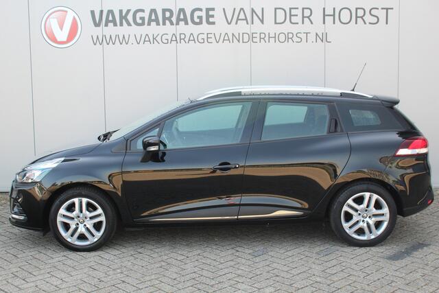 Renault CLIO Estate 0.9-90pk TCe Zen. Nette en praktische Renault Clio Estate voor nog jaren comfortabel rijplezier. Airco, cruise control, navigatie, telefoonvoorb., trekhaak, elektr. ramen, centr. vergr. etc.