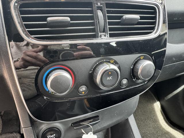 Renault CLIO Estate 0.9 TCe Zen*Navigatie*Airco* EXPORT/EX.BPM*