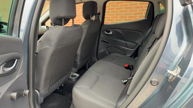 Renault CLIO 0.9 TCe Limited Airco Navigatie Nieuwe banden Nieuwe remmen