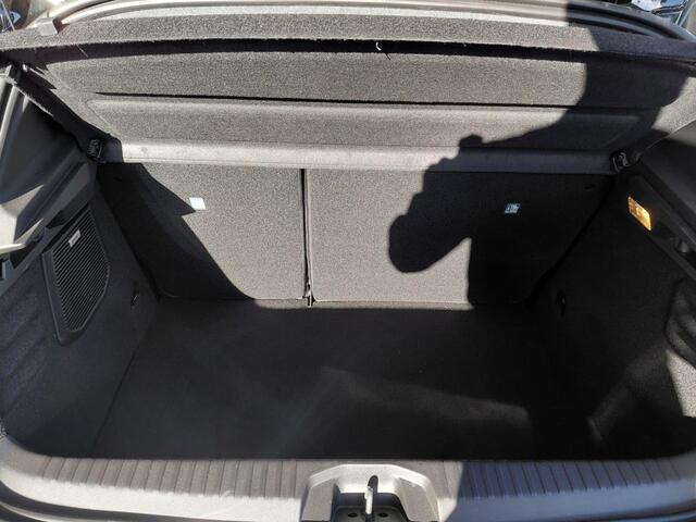 Renault CLIO 1.6 E-Tech Full Hybrid 145 esprit Alpine / Pack Premium Sound Bose / Pack City Premium / Pack Winter
