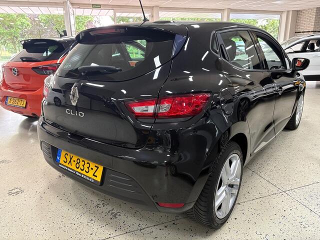 Renault CLIO TCE Navigatie Multimedia Airco NAP NL auto