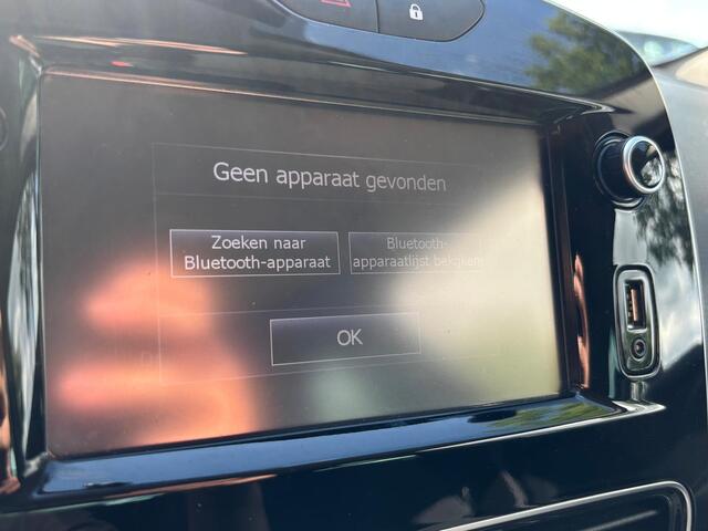 Renault CLIO 0.9 TCe Limited | Bluetooth | Parkeersensoren | Navi | Cruise | 1e Eigenaar