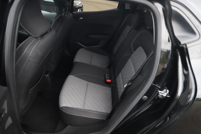 Renault CLIO 1.0 TCe 90 Evolution | NAP | Garantie | 16 inch LMV LED Navigatie Carplay Android Getint Glas Airco Cruise Control Rijstrooksensor Parkeersensor
