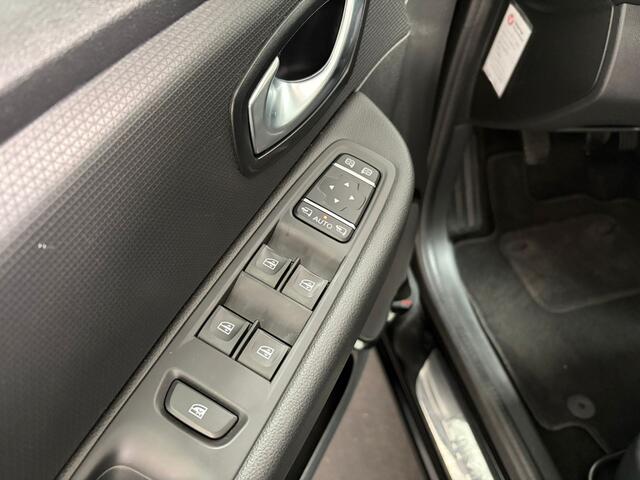 Renault CLIO 1.2 16V. Clima. Cruise!