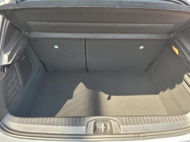 Renault CLIO 1.6 E-Tech Full Hybrid 145 esprit Alpine | Bose Audio | Winter Pack | 360* Camera | Lage Km.stand!