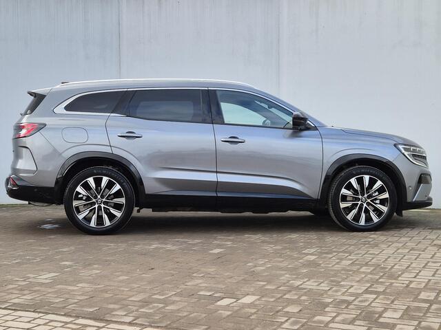 Renault ESPACE E-Tech Full Hybrid 200 techno 7p. / 7 persoons / Elektrische achterklep / Rondomzicht camera / Navigatie / Apple Carplay Android Auto / Lichtmetalen wielen 19" / Adaptief cruise control /