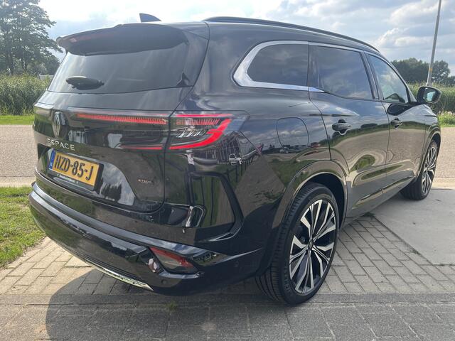 Renault ESPACE E-Tech full hybrid 200PK iconic 7 persoons / Matrix Led / Panoramadak / 4 Control / Harman Kardon /