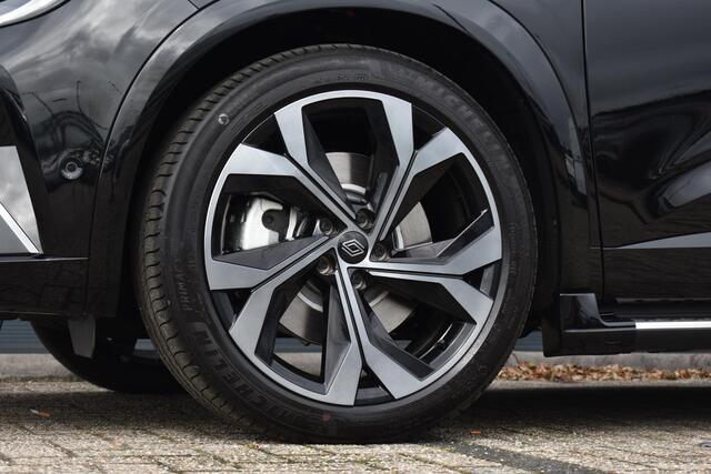 Renault ESPACE E-Tech Full Hybrid Esprit Alpine 5p. 200PK | Panoramadak | Google Navigatie | 4Control | Stoel- en Stuurverwarming | 20" Inch Lichtmetalen Velgen | Apple CarPlay & Android Auto