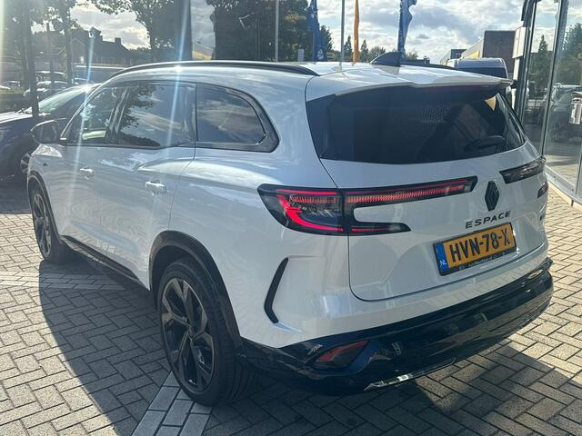 Renault ESPACE E-Tech full hybrid 200 esprit Alpine 7p. Panorama glazen dak * Harman & Kardon * Pack Advanced Driving Assist