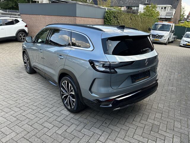 Renault ESPACE E-Tech full hybrid 200 esprit Alpine 5p.