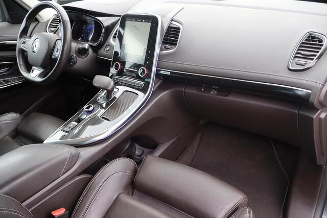 Renault ESPACE 1.8 TCe Initiale Paris 7p. Panoramadak, Lederen interieur, Trekhaak, Voor- en Achterstoelen verwarmd, Head up display, Vol Opties!