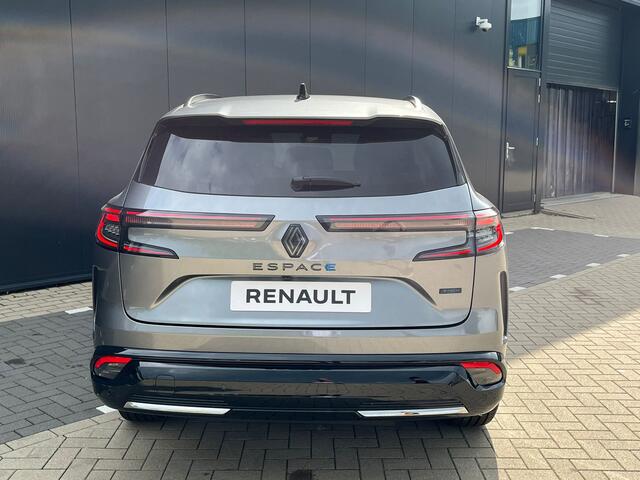 Renault ESPACE esprit Alpine | Achteruitrijcamera | Blind spot warning met lane departure prevention | Cruise control met snelheidsbegrenzer