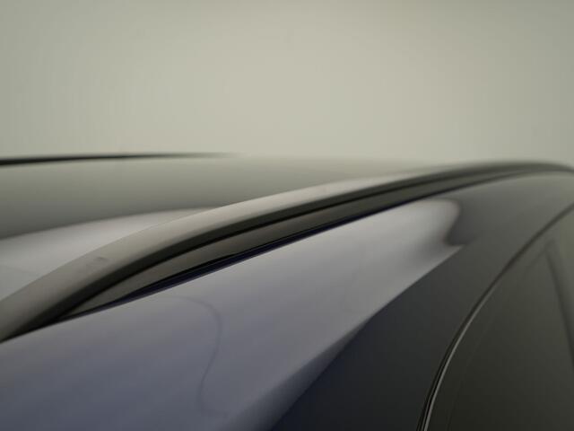 Renault ESPACE E-Tech Full Hybrid 200 Iconic 7p. - RIJKLAARPRIJS - 7-persoons - Adaptive Cruise Control - Stoel- en Stuurverwarming - Massage - Rondomzichtcamera - Panoramadak - Dealeronderhouden