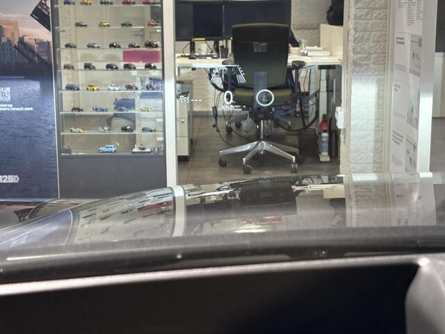 Renault ESPACE E-Tech full hybrid 200 iconic 7p. / LED MATRIX / HEAD UP DISPLAY / PANORAMISCH SOLARBAY DAK / TEP LEDEREN INTERIEUR / 4 CONTROL / ACTIVE DRIVE ASSIST / HARMAN KARDON