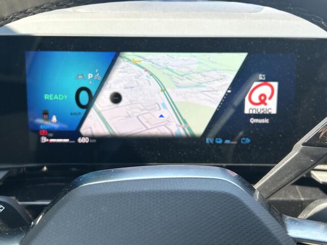 Renault ESPACE E-Tech full hybrid 200 iconic 5p. | Panoramadak | Harman Kardon | Trekhaak | Head-up display |