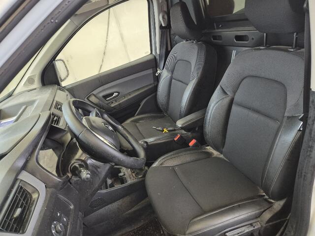 Renault EXPRESS 1.5 dCi 75 Comfort + camera navi aplle carplay trekhaak voorschade