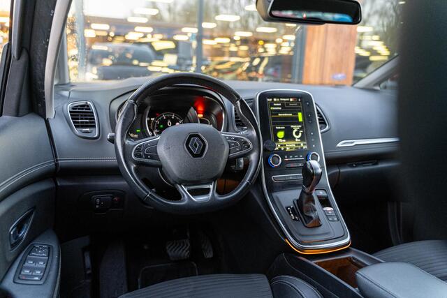 Renault GRAND SCENIC 1.3 TCe Intens 7p. Half leer Navi trekhaak