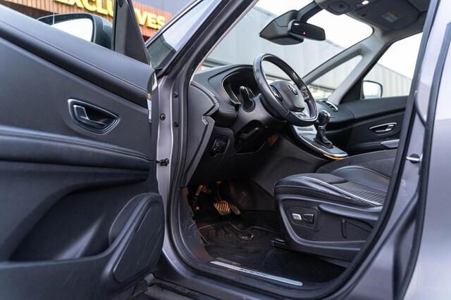 Renault GRAND SCENIC 1.3 TCe Intens 7p. Half leer Navi trekhaak