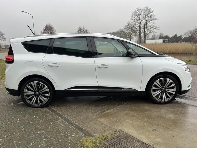 Renault GRAND SCENIC 1.3 TCe Business 7-Persoons / Trekhaak / Apple Carplay - Android Auto / Climate / Keyless /