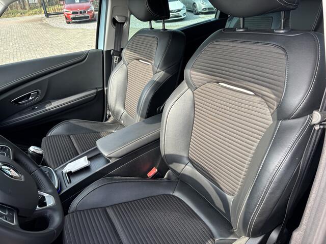 Renault GRAND SCENIC 1.3 TCe Intens 7-Persoons Trekhaak / Navigatie / Camera