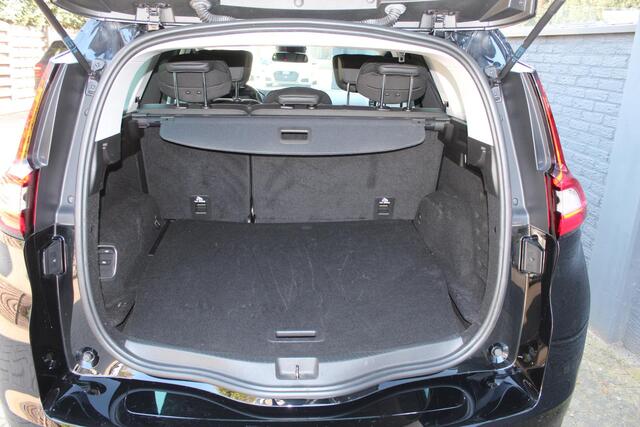 Renault GRAND SCENIC 1.3 TCe Black Edition 160 pk automaat