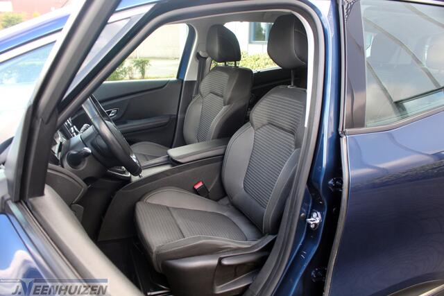 Renault GRAND SCENIC 1.2 TCe Zen | 2017 | Navi | Cruise |