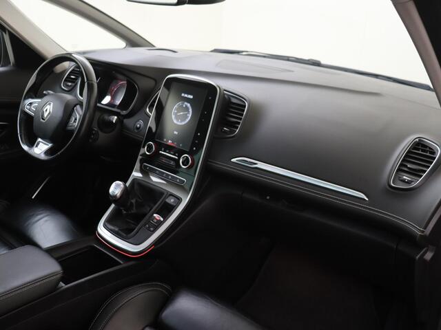 Renault GRAND SCENIC 1.2 TCe Initiale Paris 7p. | Camera