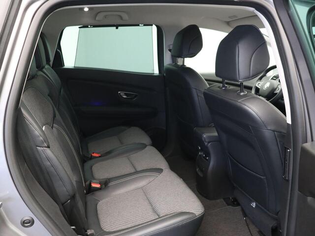 Renault GRAND SCENIC TCe 140pk Techno 7p. | Trekhaak | 1500kg geremd | Parkeersensoren voor/achter | 1e Eigenaar | Dealeronderhouden |