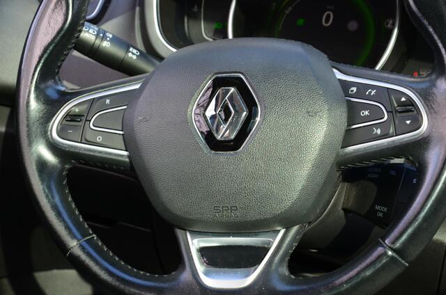 Renault GRAND SCENIC 1.2 TCe Bose 7 Persoons. Navi/Pdc/Ecc/Panoramadak/Apple Carplay/Android Auto/Extra getint glas/lederen/stof bekleding