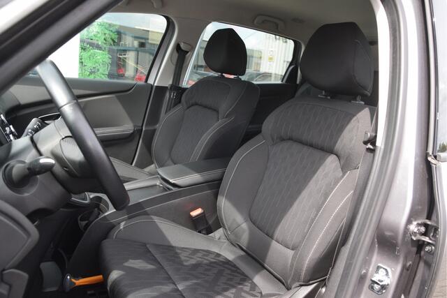 Renault GRAND SCENIC 1.3 TCe Limited 7p. Carplay | DAB | Keyless | Bluetooth | PDC | Clima