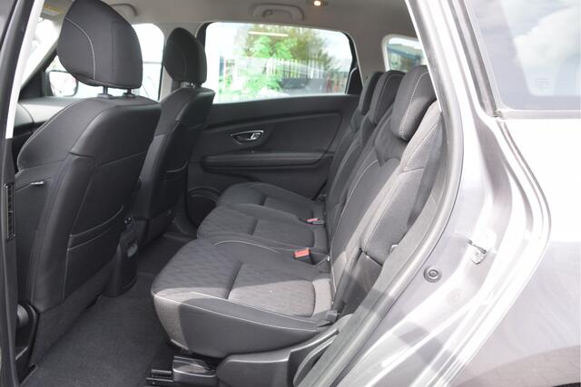 Renault GRAND SCENIC 1.3 TCe Limited 7p. Carplay | DAB | Keyless | Bluetooth | PDC | Clima