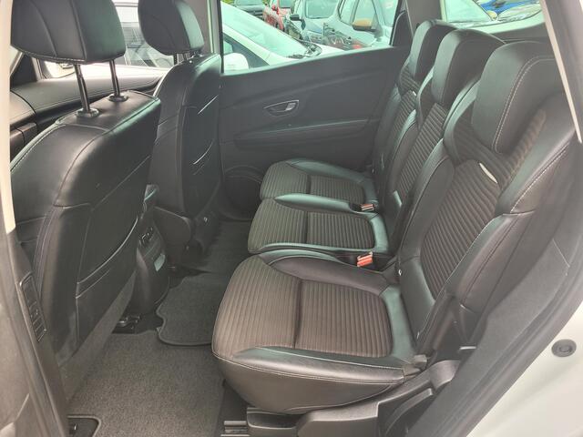 Renault GRAND SCENIC 1.3 TCe Intens 7p. | Historie | Navigatie | Camera | Trekhaak(1800kg)