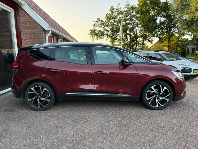 Renault GRAND SCENIC 1.2 TCE BOSE 130pk Orig. NL/Bose Sound/Camera/Trekhaak/Airco
